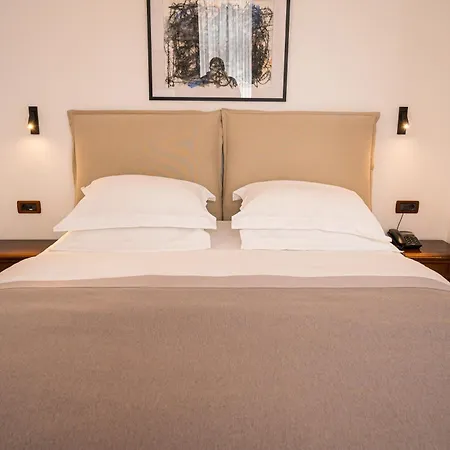 Guest house Prato 4*
